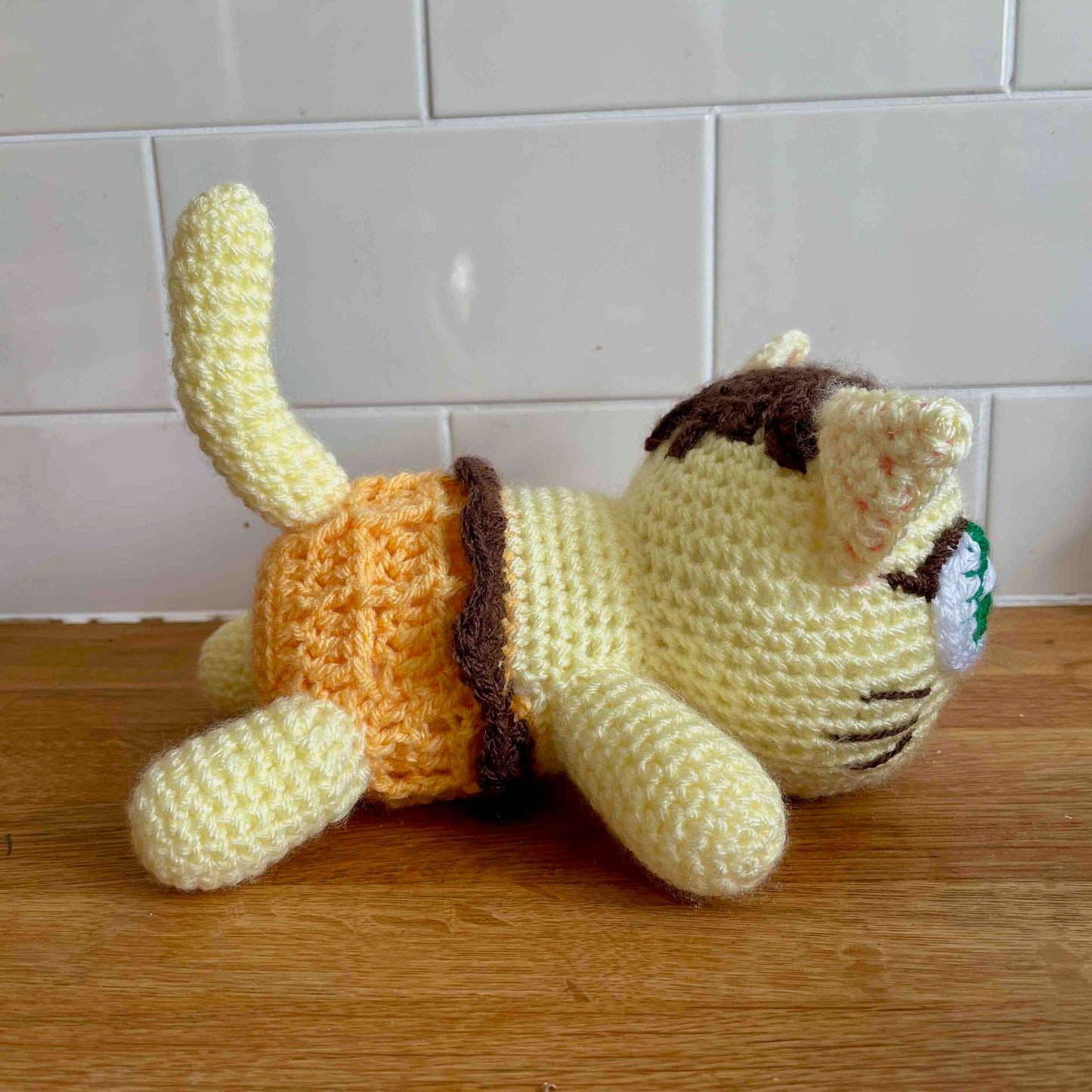 Vanilla Ice Cream Cat Crochet Pattern (PDF Download)